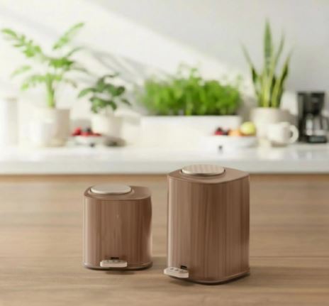 Retro Wood Pattern Grain Trash Can | Swing Lid Kitchen Garbage Bin | Stylish Office & Bathroom Paper Basket